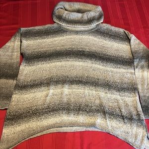 Investments Women’s Sweater L